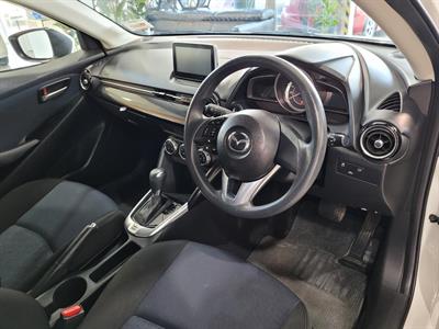2014 Mazda Demio - Thumbnail