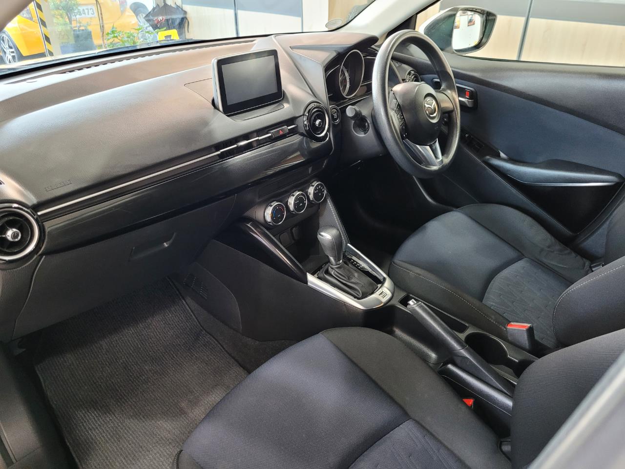 2014 Mazda Demio
