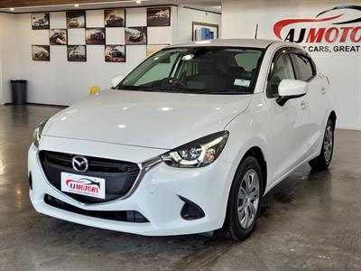 2014 Mazda Demio - Thumbnail