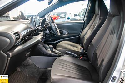 2020 Toyota Yaris - Thumbnail