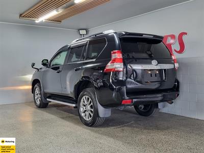2017 Toyota Land Cruiser Prado - Thumbnail