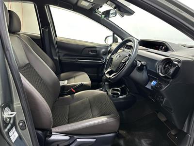 2019 Toyota Aqua - Thumbnail