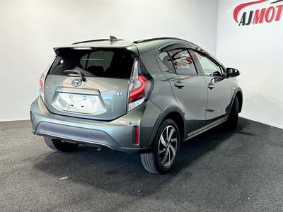 2019 Toyota Aqua - Thumbnail