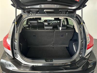 2016 Toyota Aqua - Thumbnail