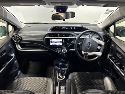 2016 Toyota Aqua - Thumbnail