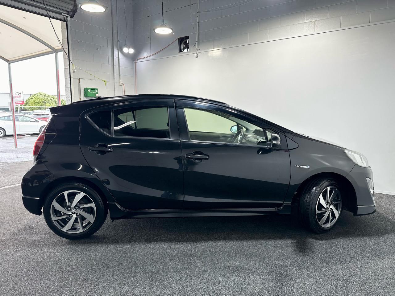 2016 Toyota Aqua