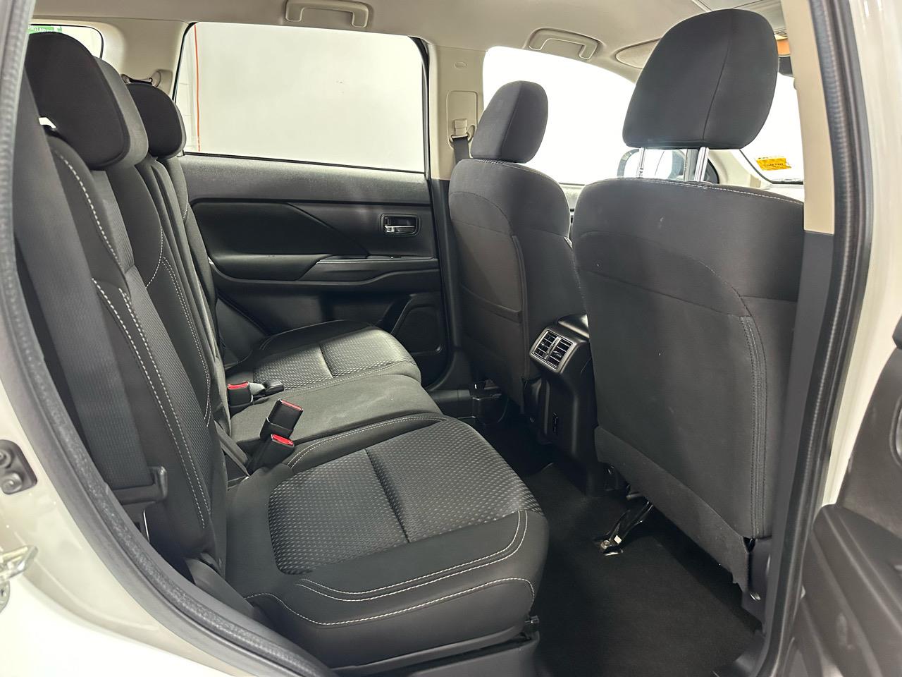 2020 Mitsubishi Outlander
