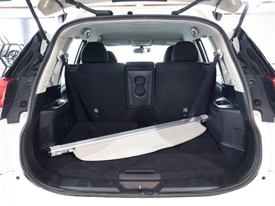 2022 Nissan X-Trail - Thumbnail