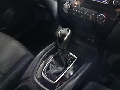 2022 Nissan X-Trail - Thumbnail