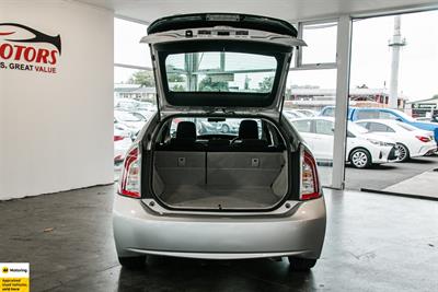 2012 Toyota Prius - Thumbnail