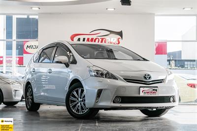 2014 Toyota Prius - Thumbnail