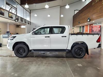 2020 Toyota Hilux - Thumbnail