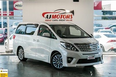 2014 Toyota Alphard - Thumbnail