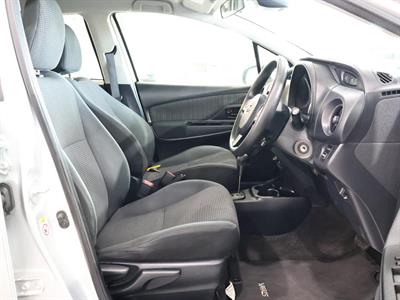 2018 Toyota Yaris - Thumbnail