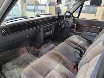 1995 Toyota Century - Thumbnail
