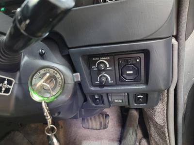 1995 Toyota Century - Thumbnail