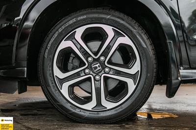 2019 Honda Vezel - Thumbnail