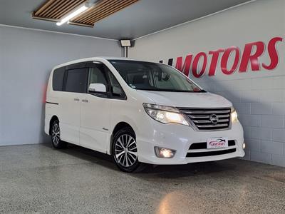 2015 Nissan Serena - Thumbnail