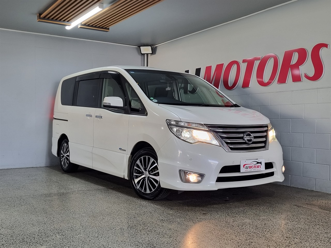 2015 Nissan Serena