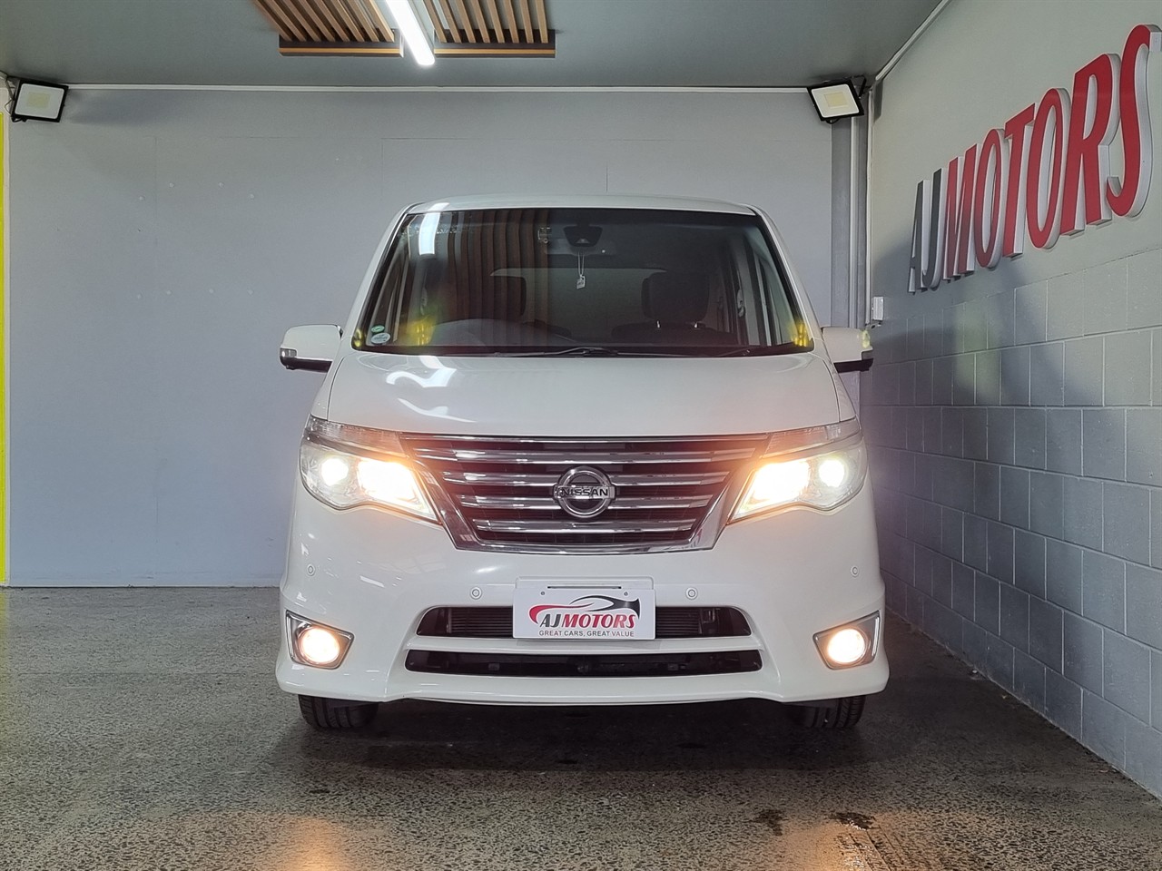 2015 Nissan Serena