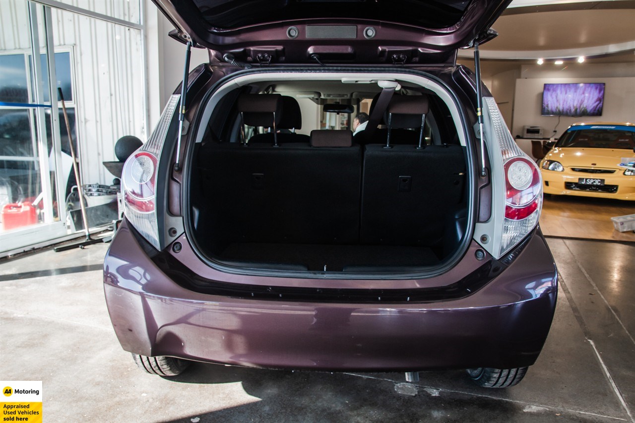2014 Toyota Aqua