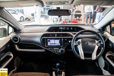 2014 Toyota Aqua - Thumbnail