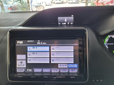 2014 Toyota Voxy - Thumbnail