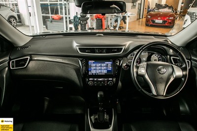 2017 Nissan X-Trail - Thumbnail