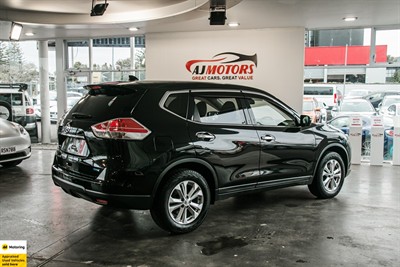 2017 Nissan X-Trail - Thumbnail