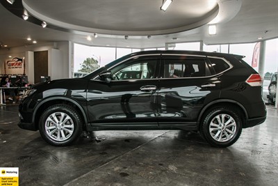 2017 Nissan X-Trail - Thumbnail