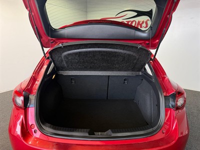 2014 Mazda Axela - Thumbnail