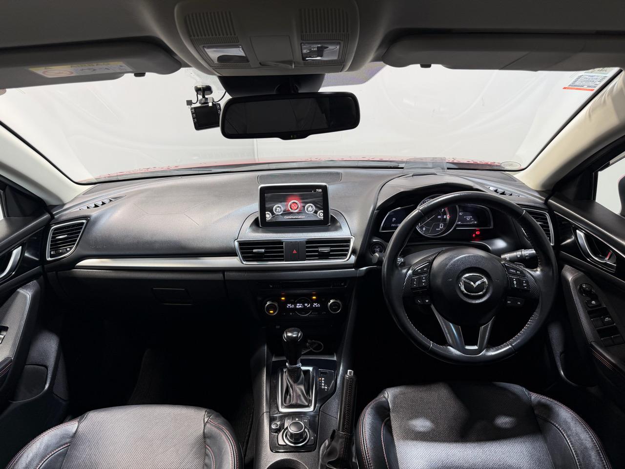 2014 Mazda Axela