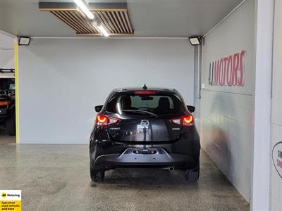 2016 Mazda Demio - Thumbnail