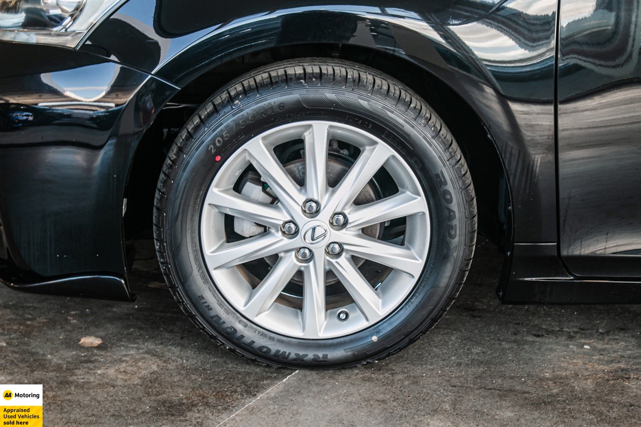 2012 Lexus CT 200h