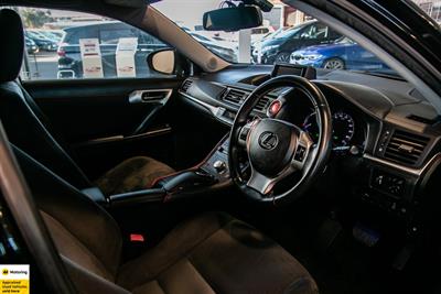 2012 Lexus CT 200h - Thumbnail