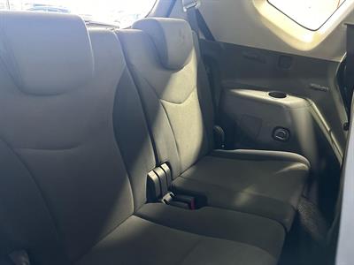 2013 Toyota Prius - Thumbnail