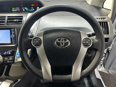 2013 Toyota Prius - Thumbnail