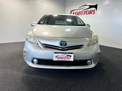 2013 Toyota Prius - Thumbnail