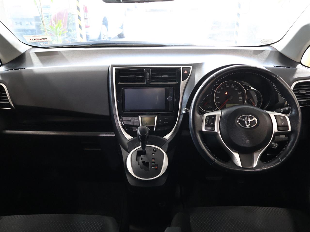 2015 Toyota Ractis