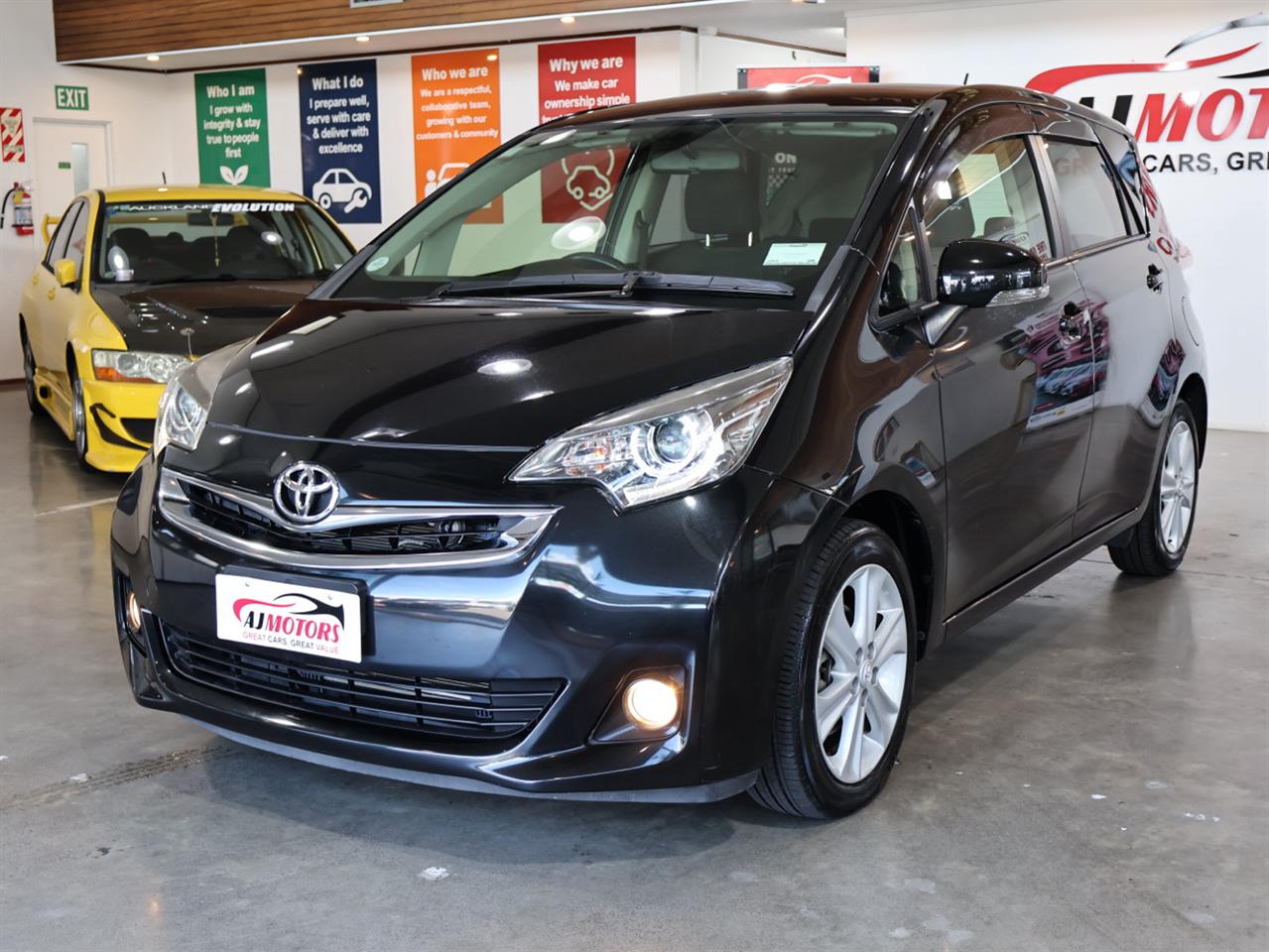 2015 Toyota Ractis