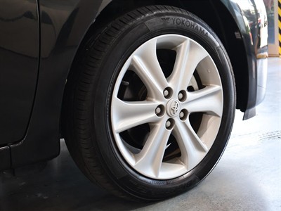 2015 Toyota Ractis - Thumbnail