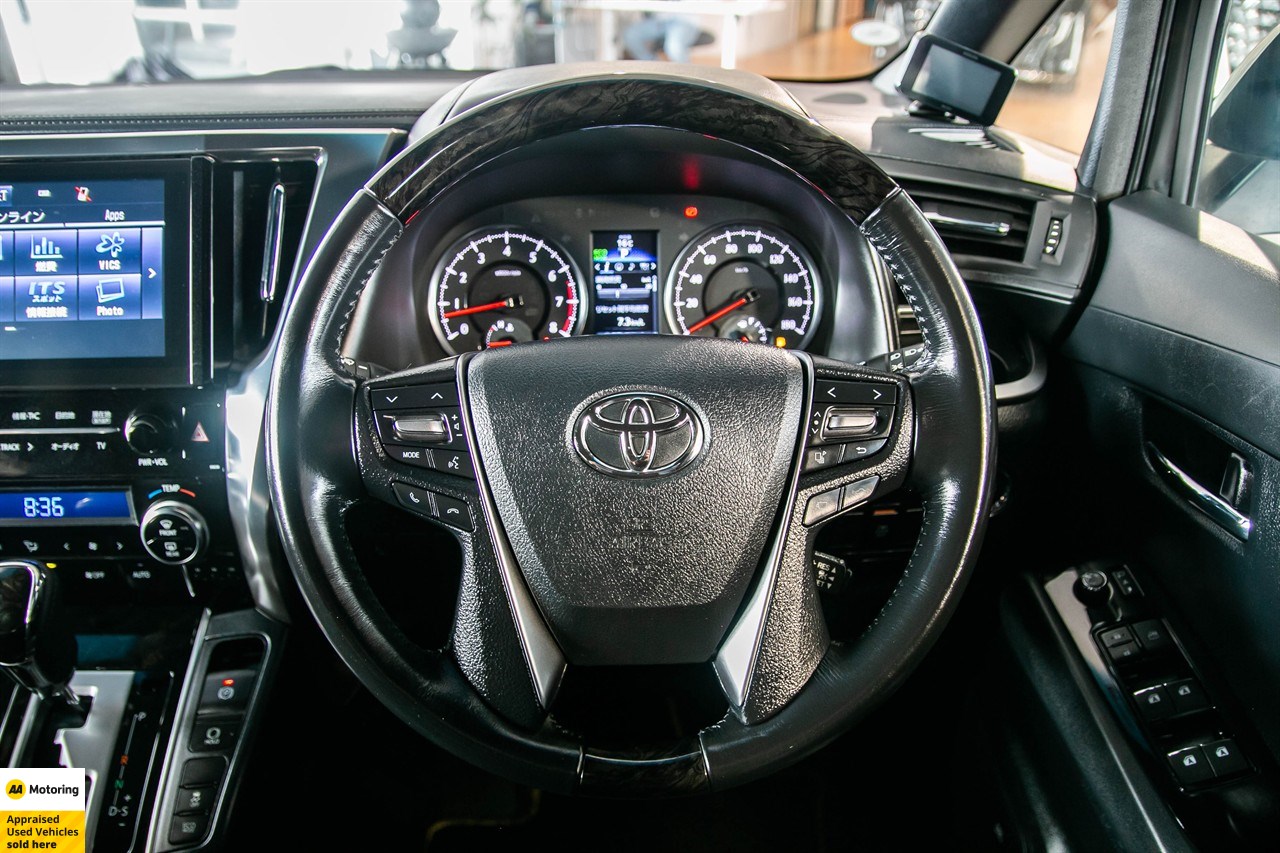 2017 Toyota Vellfire