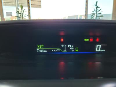 2012 Toyota Prius - Thumbnail