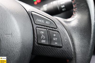 2014 Mazda Axela - Thumbnail