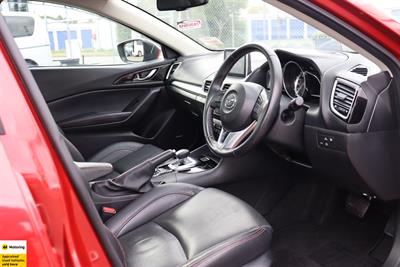 2014 Mazda Axela - Thumbnail