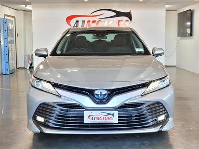 2019 Toyota Camry - Thumbnail