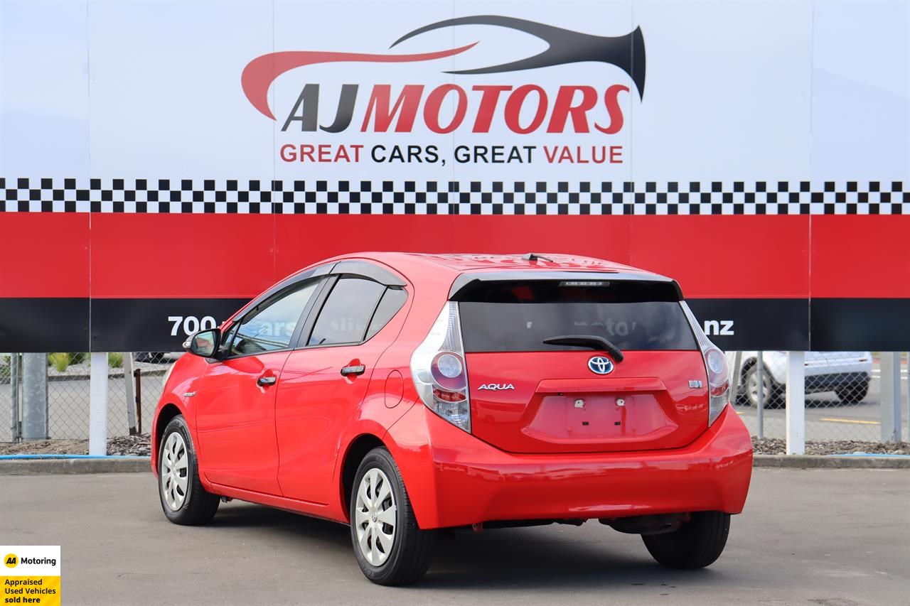 2014 Toyota Aqua