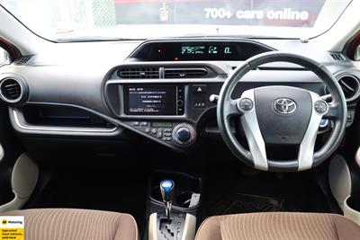 2014 Toyota Aqua - Thumbnail