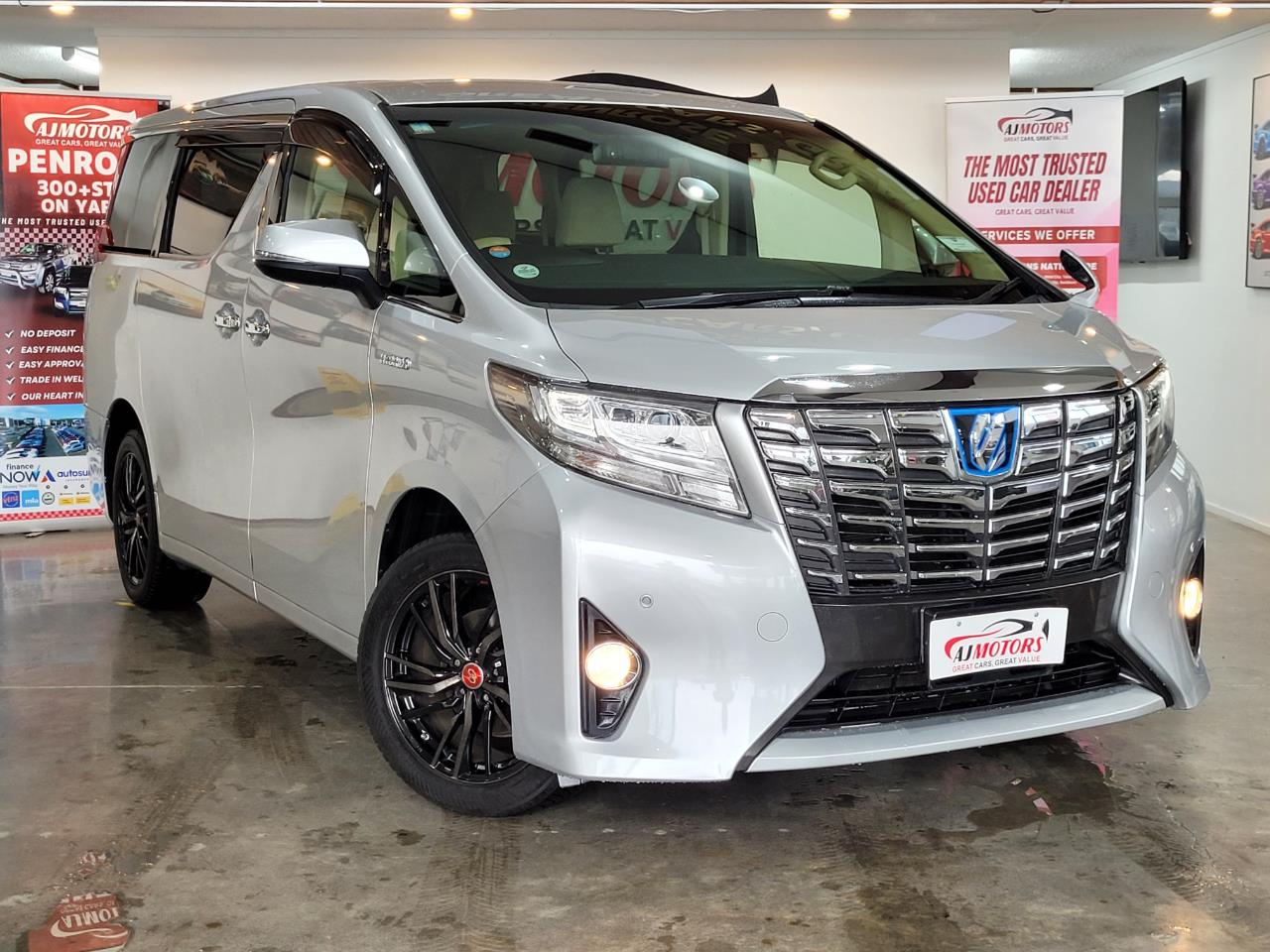 2017 Toyota Alphard