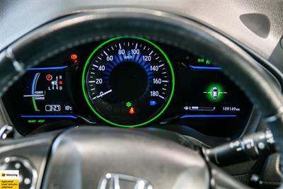 2015 Honda Vezel - Thumbnail